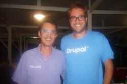 Drupal Camp Brasil - November 2011 - Meeting Dries Buytaert 